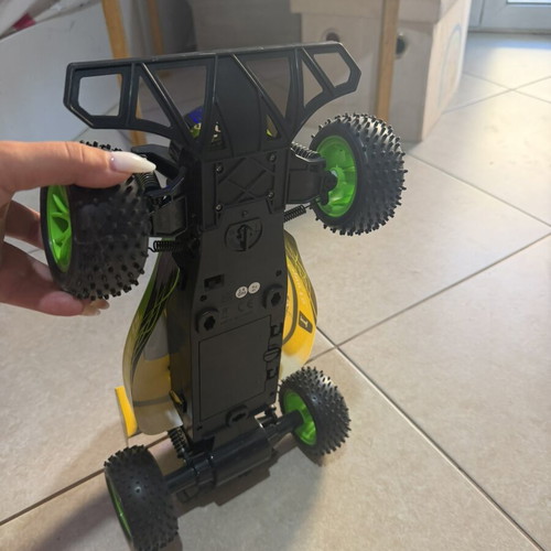 Ralleyz Remote Control Buggy sports extreme, like new