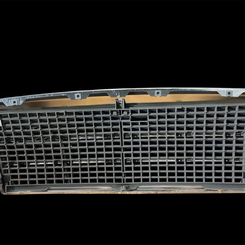 Mercedes 190 E grille new