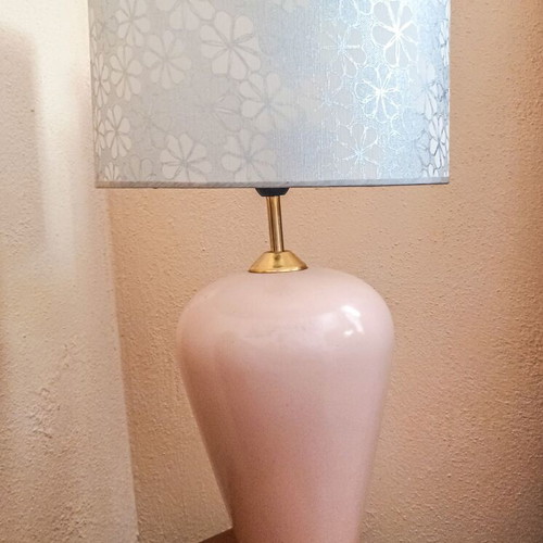 Table lamp and shade like new, dimensions 61cm