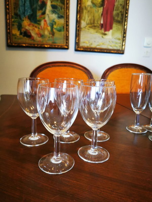 Water, wine and champagne glasses used, set of 16 stemmed glassware