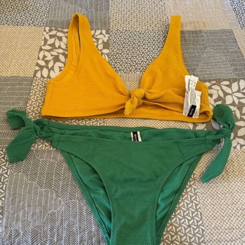 Kiabi bikini like new, size S, green and yellow