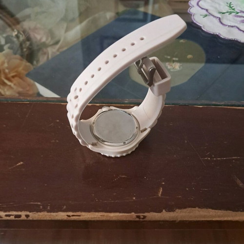 Cool watch like new, women's