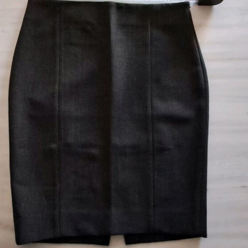 Zara pencil skirt like new, gray, size L