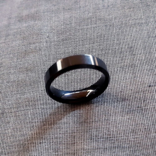 Men's ring wedding band black stainless steel new