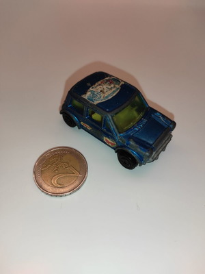 Mini Cooper POLFI TOYS used 1/64 blue with white seats