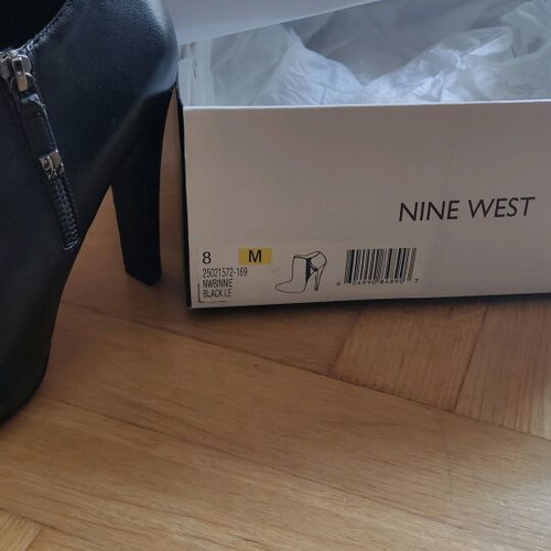 Nine West ankle boots new, leather, size 38, black