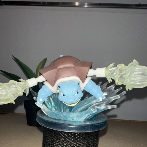 Pokemon Blastoise Attack Hydro Pump figure like new