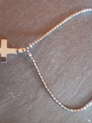Unisex hematite necklace with cross pendant, like new