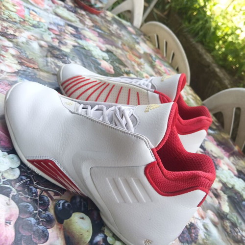 Adidas T-Mac 3 Restomod Rockets shoes size 44 2/3 like new