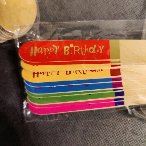 Wooden Happy Birthday spoons new, set of 30 pieces