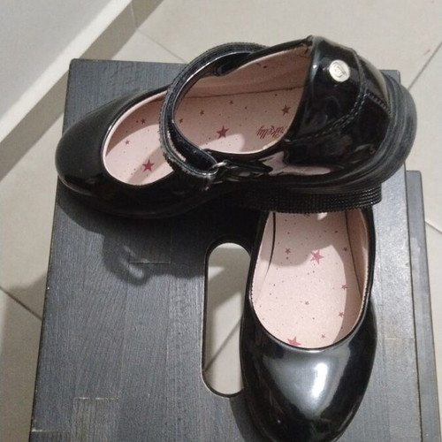 Black children's ballerina shoes, size 34
