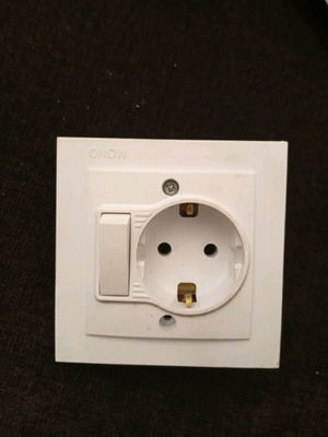 Flush power socket with switch like new