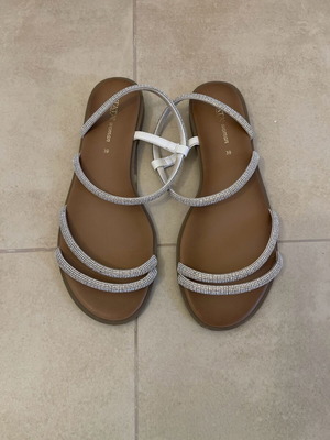 Sandals with rhinestones like new, size 39, silver