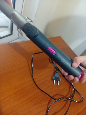 Hair curling iron