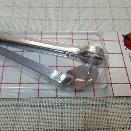 Imra Vintage Pit Remover used