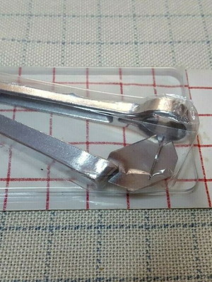 Imra Vintage Pit Remover used