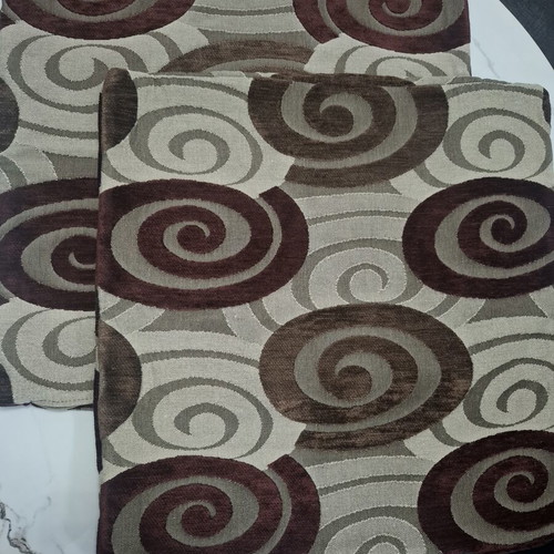 Decorative pillow covers set of 2 like new, retro modern design 50x50