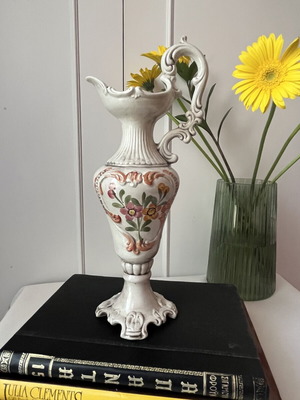 Vintage Ιταλική Κανάτα Bassano Πορσελάνης 30cm ροκοκό στυλ σαν καινούργιο