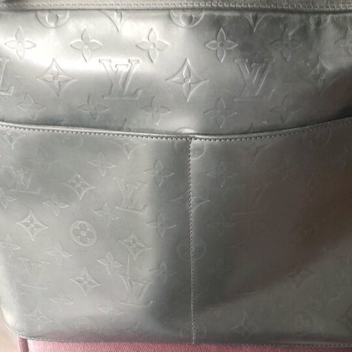 Louis Vuitton shoulder bag gray metallic like new