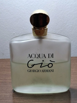 Acqua Di Gio Giorgio Armani Eau De Toilette μεταχειρισμένο για γυναίκες