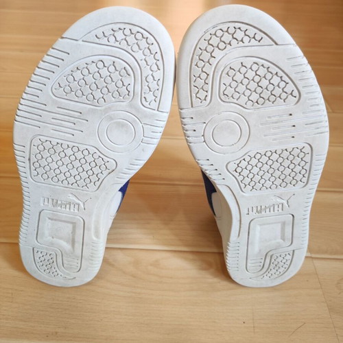 Puma Rebound Joy Mid Kids Sneakers Size EU 34 Like New