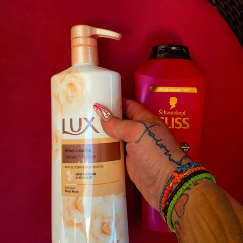 Care set with body wash and shampoo used
