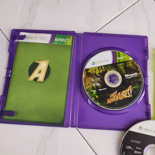 Xbox 360 games used, 3 pieces with cases and CD