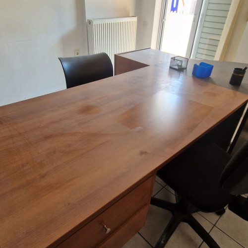 Office furniture set with L-shaped extension desk