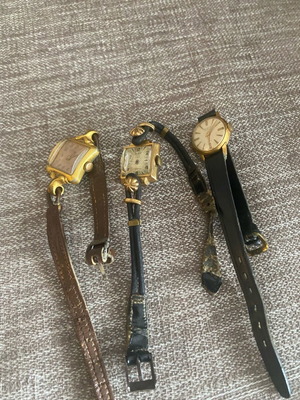 Women's antique watches used