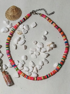 Colorful polymer bead surfer Heishi style beach necklace like new
