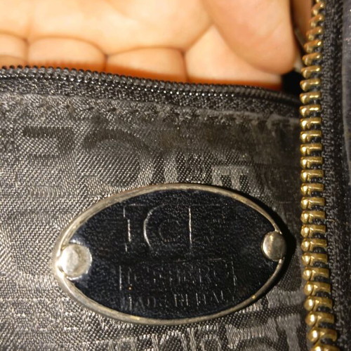 Iceberg shoulder bag like new