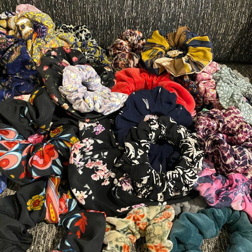 Scrunchies for hair, handmade, pack of 70 pieces plus 5 gift