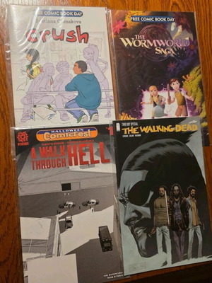 Set of 4 comics new, English