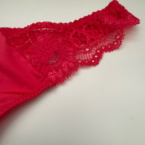 Coral string new in XS and S, lace and fabric, Leilieve