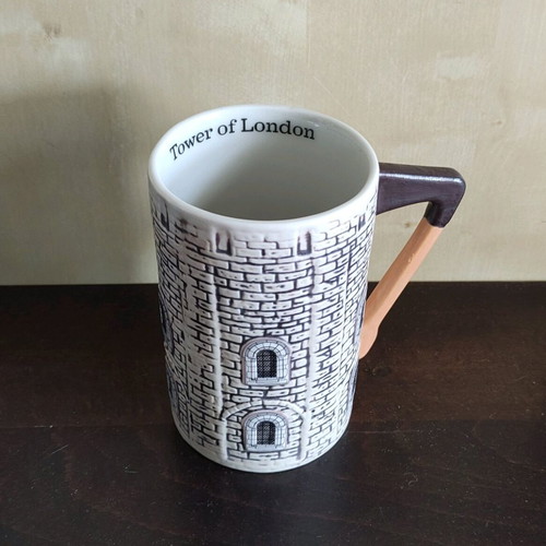 Tower of London mug like new with axe handle