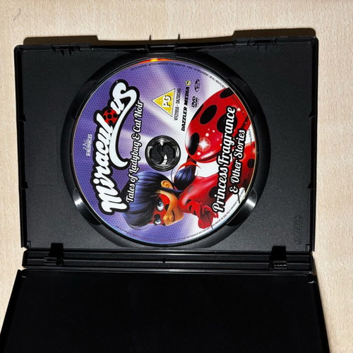 Miraculous Ladybug 3 DVD like new, dubbed in English