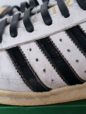 Adidas Super Star 44 used sneakers in good condition