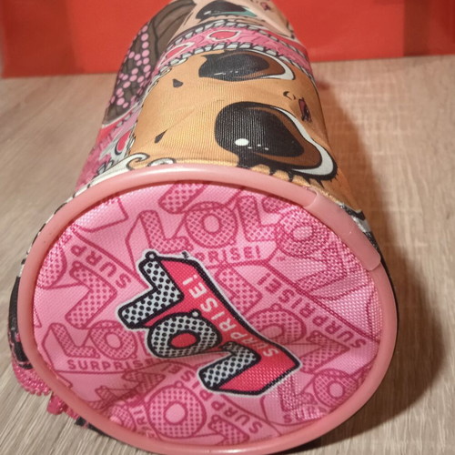LOL barrel pencil case like new with gift pencil