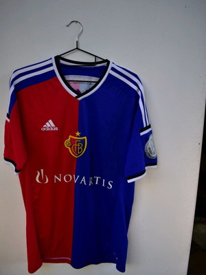 Φανέλα Basel Switzerland Medium μεταχειρισμένη