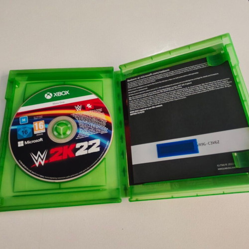 Xbox One WWE 2K22 game like new, disc and case