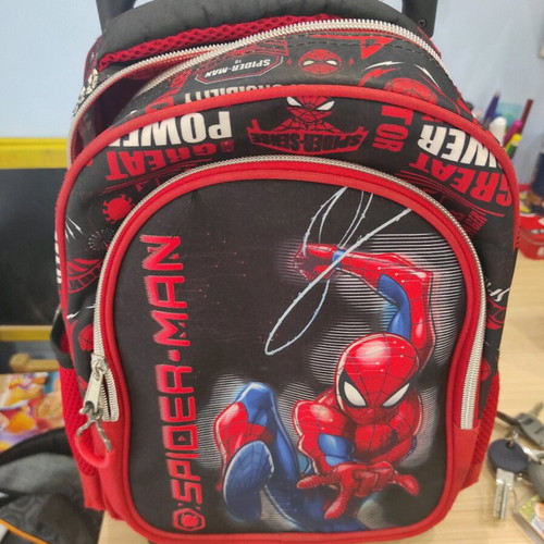 Kindergarten trolley bag used with two side damages