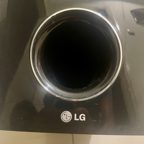 LG subwoofer 150W 8 Ω