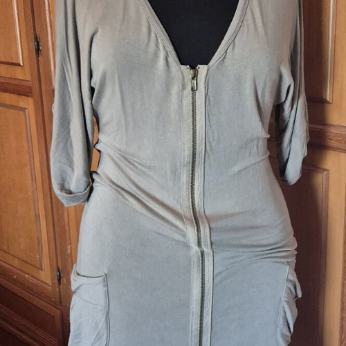Short-sleeve dress like new, size S