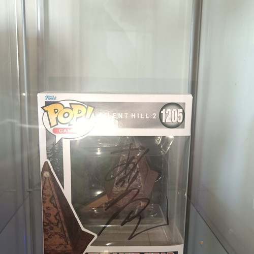 Pyramid Head Large Funko Pop signed by Akira Yamaoka like new