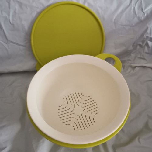 Tupperware container about 2 liters, new