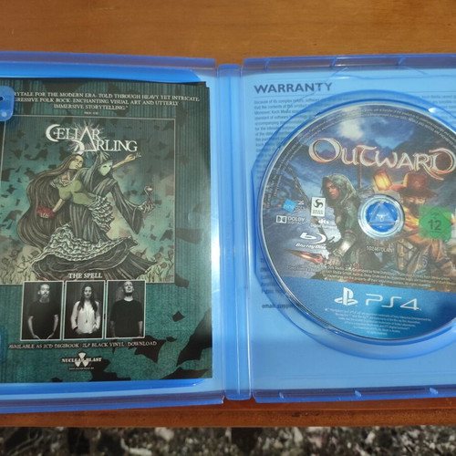 Outward PlayStation 4 game like new, role playing