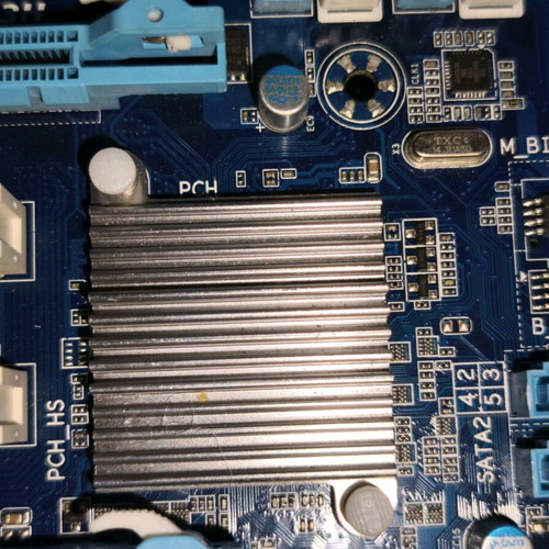Μητρική πλακέτα LGA 1155 με Intel Core i5-2400 και RAM Corsair μεταχειρισμένη
