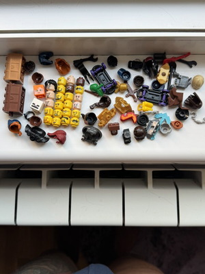 Lego lot of assorted parts, original