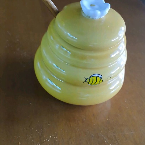 Honey jar used with spiral