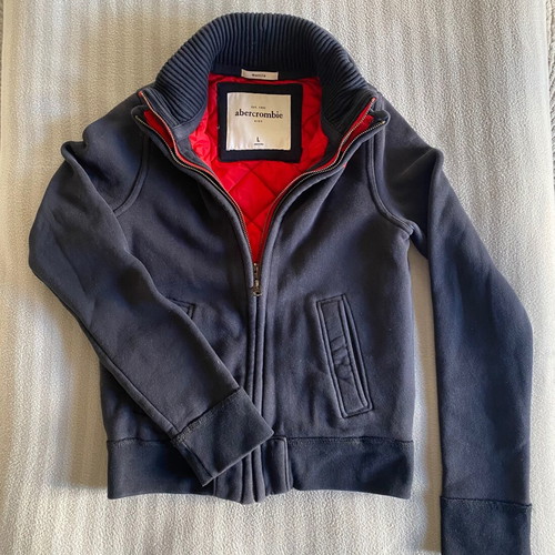 Abercrombie & Fitch boys' hoodie used, blue with red interior
